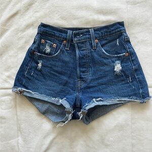 Levi Button Fly Demin Shorts
